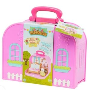 Lil Woodzeez Travel  Suitcase Bedroom Playset